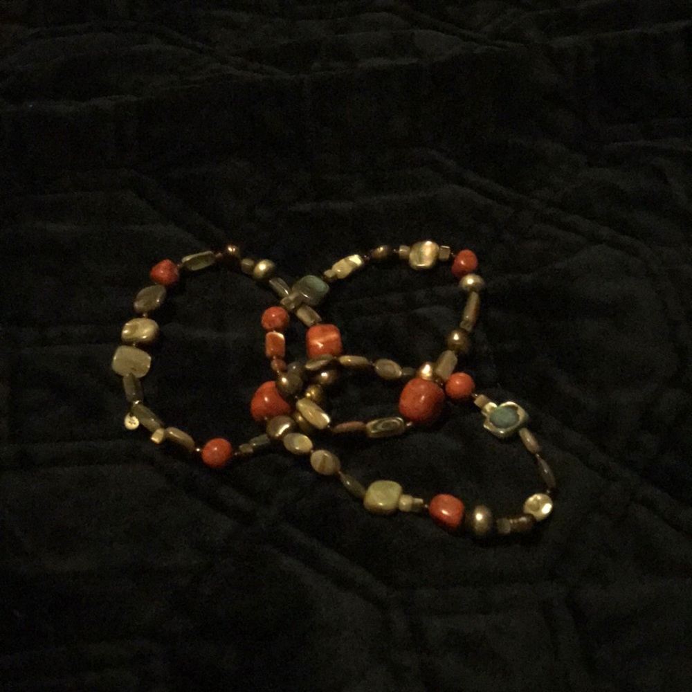 Set of 2 Silpada stretch bracelets-one has since broken. Price reflects.